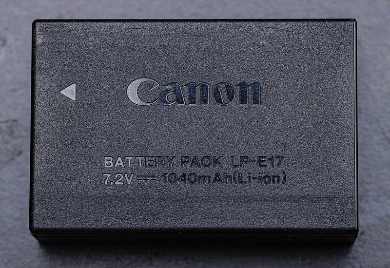 Canon LP-E17 camera battery labeled 7.2V and 1040mAh