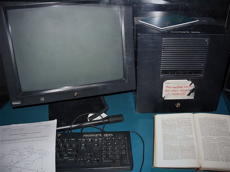 NeXT computer used by Tim Berners-Lee as the first web server at CERN, with a label reading Do not power down